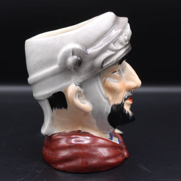 Vintage NASCO Japan Ceramic Medieval Knight Crusader Coffee Mug Toby Jug Style - Picture 3 of 7